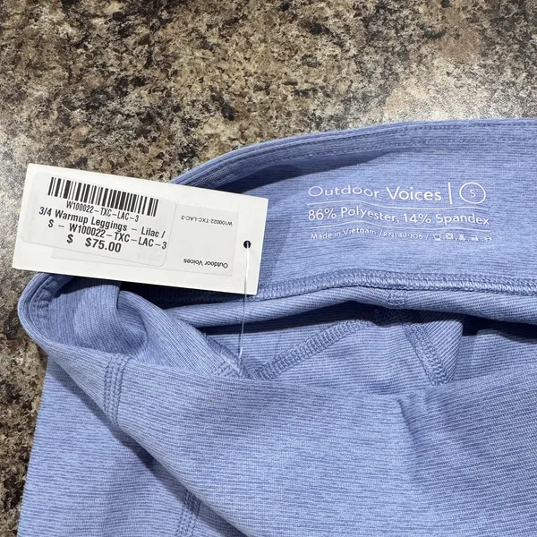 NWT Outdoor Voices Leggings 3/4 Warmup Athleisure Yoga Streetwear Lilac Small - Image 2