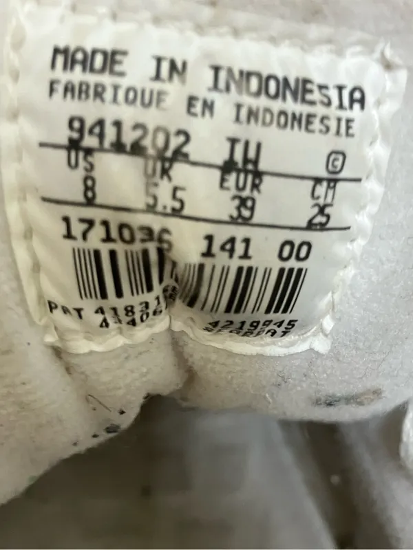 Women's Nike Vintage Airliner Size 8 - Image 8