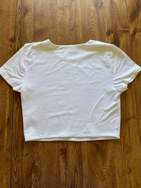 Aritzia babaton cropped top - Image 5