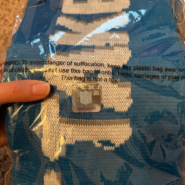 ‼️Detroit Lions “It Takes More” Scarf‼️ - Image 9