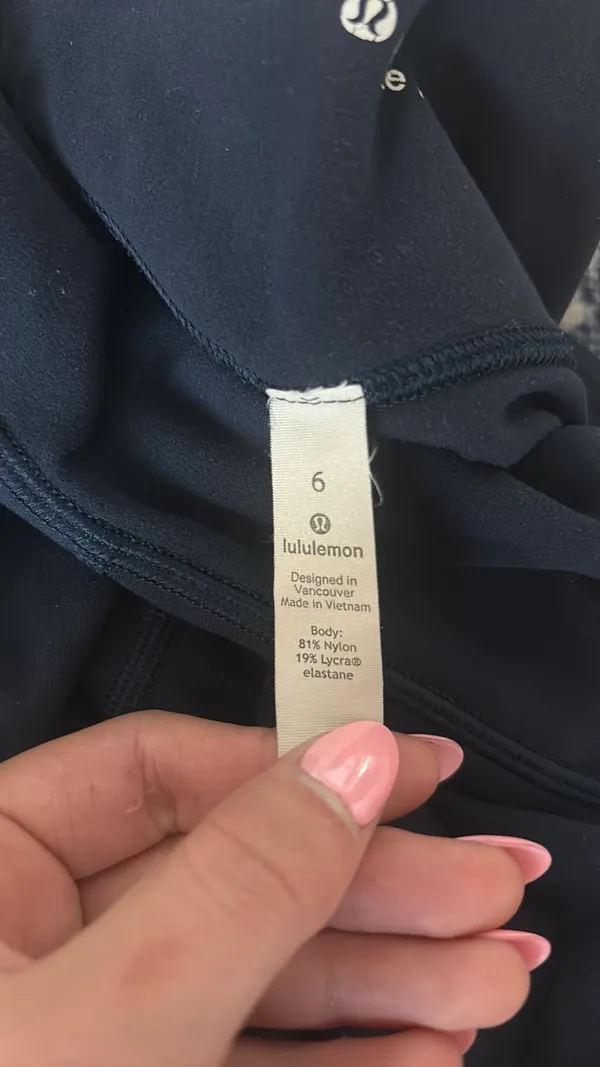 Lululemon Align Joggers 28" - Image 3
