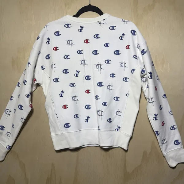 Champion Reverse Weave Crop Sweatshirt‎ Medium White All Over Logo Print - Image 7