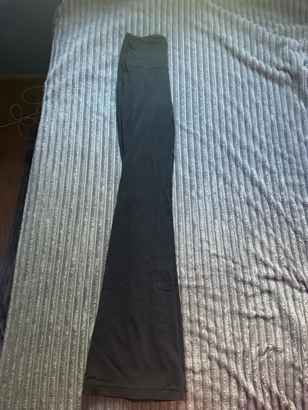 Lululemon Flare Pants High-Rise Align 32" - Image 2