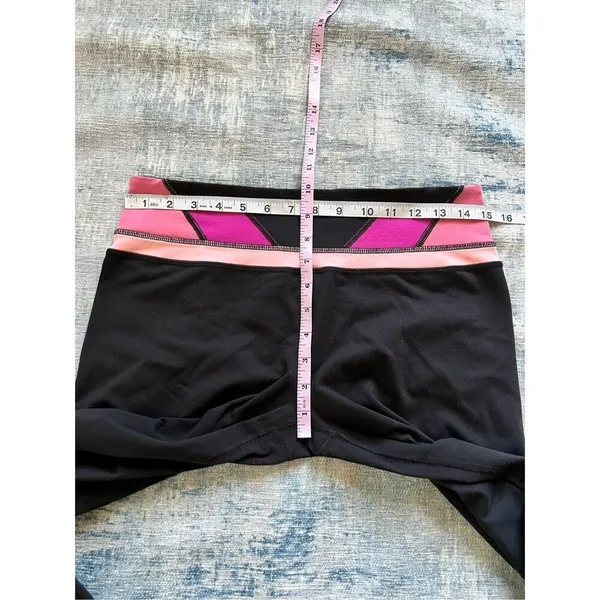Lululemon Groove Black Fuchsia Peach Pink Quilt Winter Flare Leg Pants Size 8 - Image 6