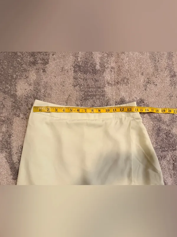 Forever 21 Pale Green Skort with Side Pleat - Image 5