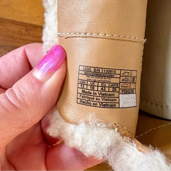 UGG Janaya Cozy Sherpa Mule Slide - Image 6