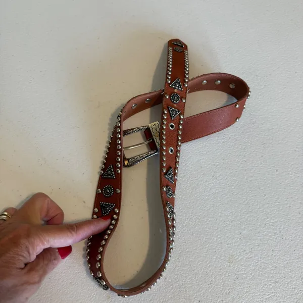 Jana Womens Leather Belt Medium Tan Western Studded Concho Buckle Cowgirl Boho M - Image 3