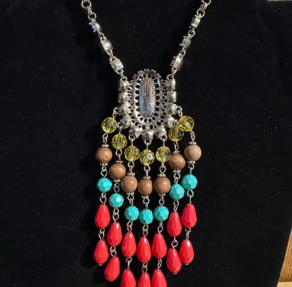 Long Statement Silver Tone Chandelier Necklace - Image 6