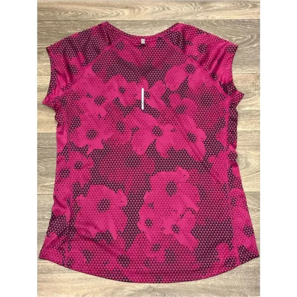 Nike Women's Magenta Floral-Print Dri-FIT Short Sleeve Tee Size XL - Image 5