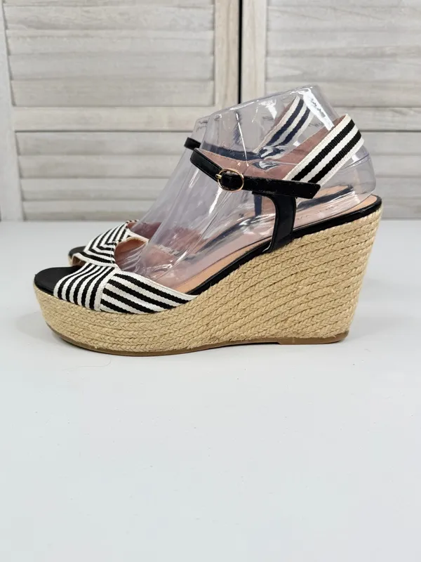 NINE WEST Women's "BREEZE0L1" Striped Espadrille Wedge Sandal Black/White-9.5M - Image 2