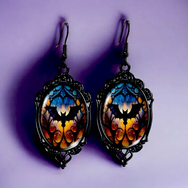 Vintage Cameo Style Gothic Bat Earrings‎ Glass Encased Alloy & Iron Hook - Image 8