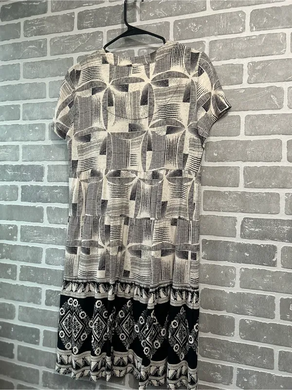 Maeve Anthropologie Abstract Print Tiered Dress Small Black Cream Shift‎ - Image 7