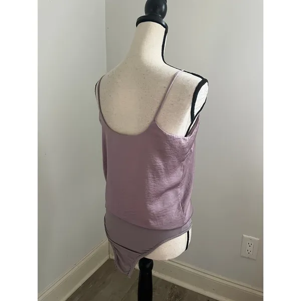 Satin Pink‎ Bodysuit size Small Mauve V-Neck Sexy Elegant Tucked In Pastel Chic - Image 3