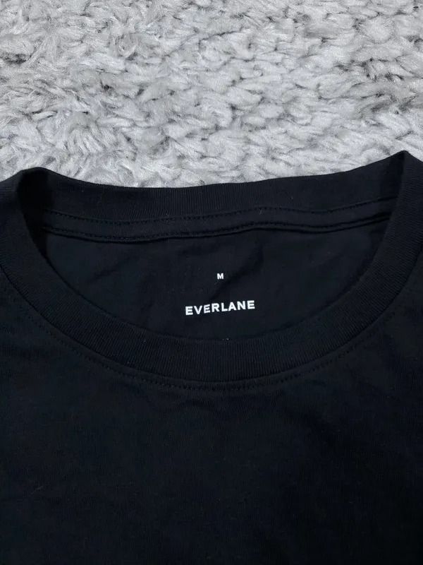 Everlane Organic Cotton Box-Cut Tee Black Short Sleeve Crop Top Size Medium - Image 4