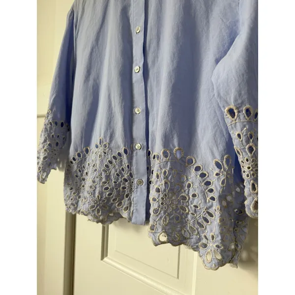 Chelsea & Theodore Light Blue Eyelet Embroidered Cotton Button Up Shirt M - Image 11