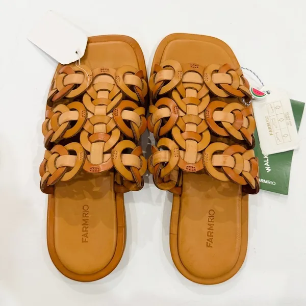 Farm Rio leather circles flats *MIS-matched sizes* - Image 8