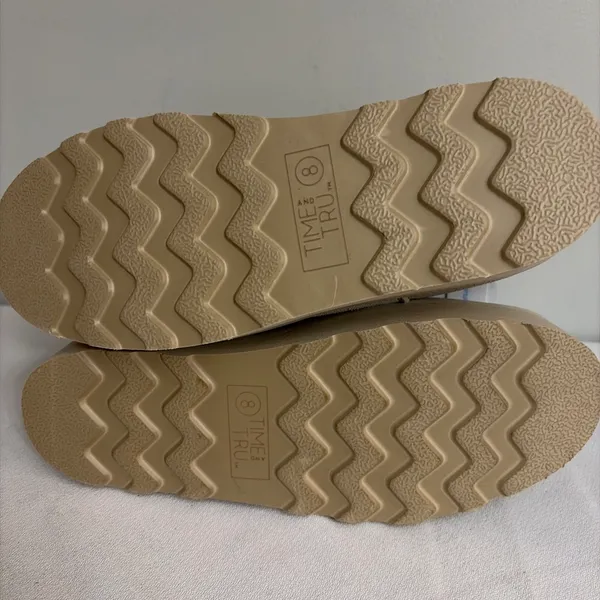 Time And Tru Women’s New! Beige Suede Platform Cozy Winter Boots Size 8 - Image 7