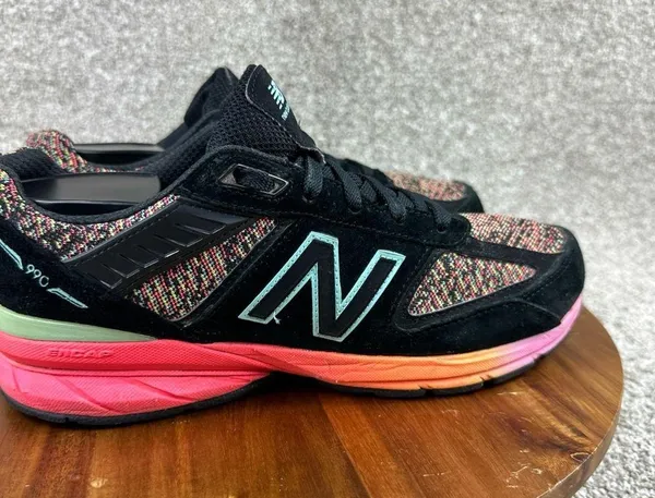 New balance 990 v5 women’s size 6 - Image 4