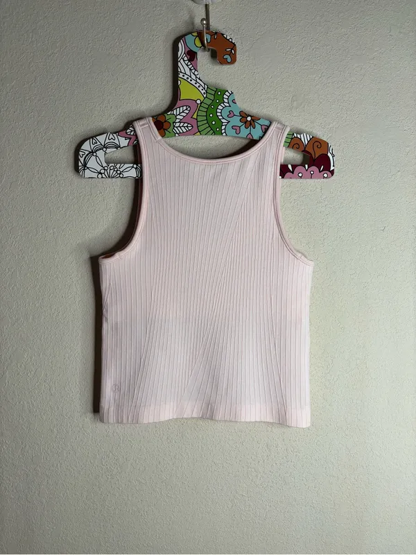 Lululemon Ebb to Street Cropped Tank Top Rib Map Strawberry Milkshake size 6 - Image 3