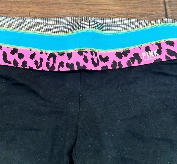 Victoria's Secret PINK Vintage Yoga Biker Shorts - Image 7