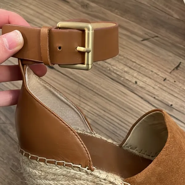 Marc Fisher Adalyn Wedge Sandal - Image 9