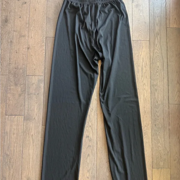 Black Women's Sleepwear Set - Image 11