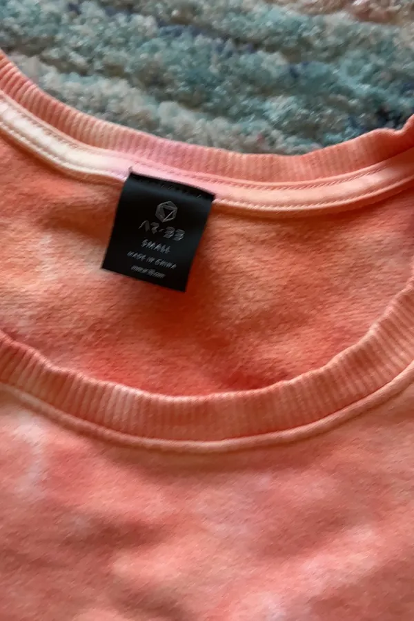 AR-33 Soft Loungewear Sweatshirt. S - Image 4