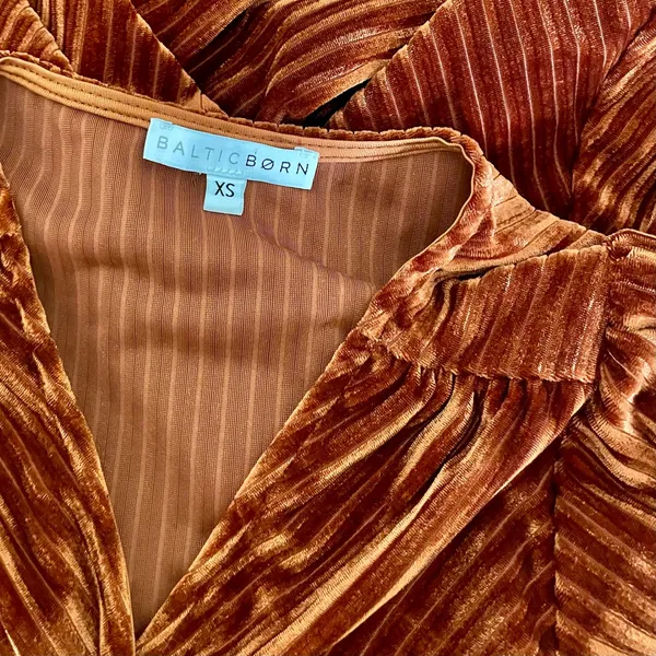 BALTIC BORN Andi Velvet High Low Maxi Dress Ribbed Party Holiday‎ Copper Rust XS - Image 12