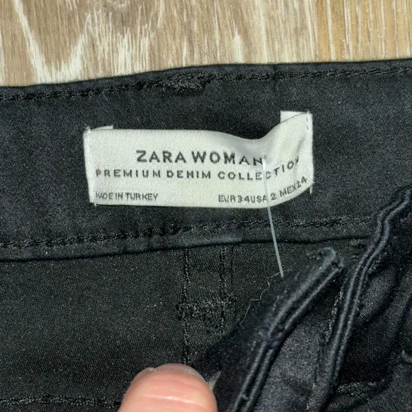 Zara Black jeans - Image 3