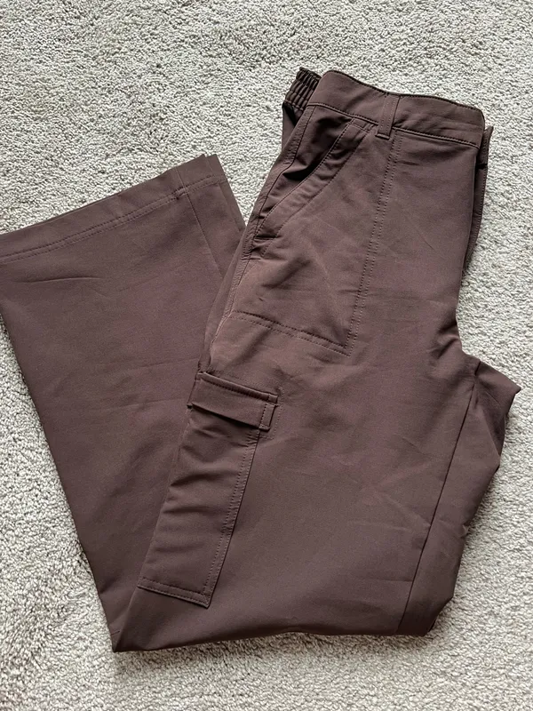 Old Navy Brown Cargo High-Waisted StretchTech Pants - Image 4