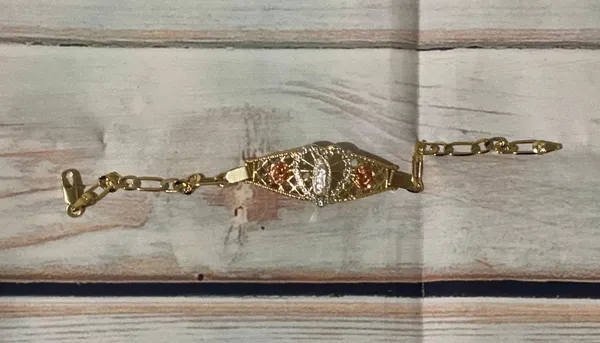 Virgen de Guadalupe Bracelet Gold - Image 2