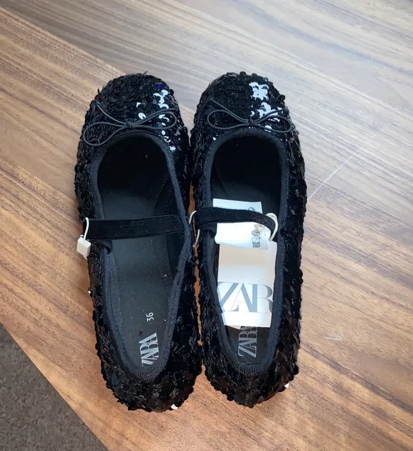 Sequin Ballet Flats. US 4 - Image 6