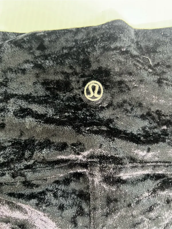 Lululemon Wunder Lounge High-Rise Tight crushed velvet - Image 10