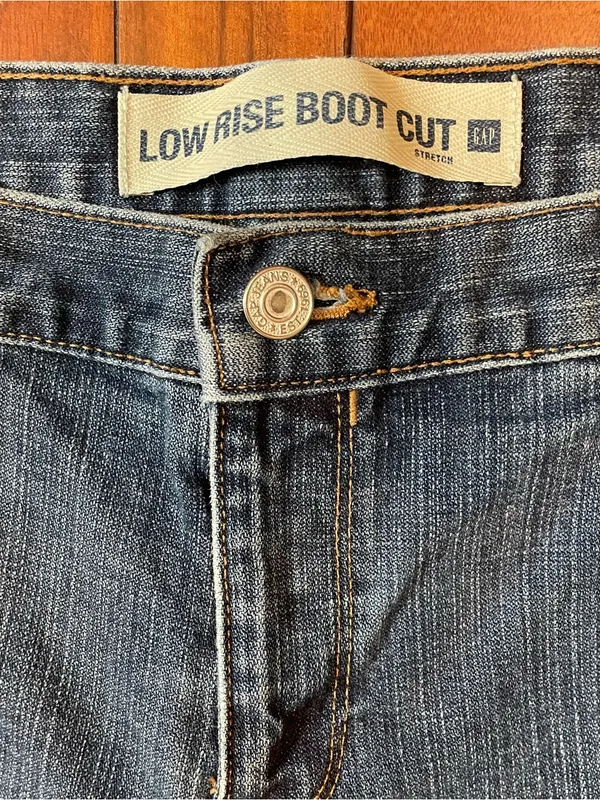 Gap Low Rise Jeans Y2K Boot Cut Womens 4 Blue Cotton Denim Classic Western - Image 3