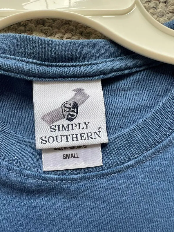 Simply Southern T-Shirt Navy Blue Small - Image 3