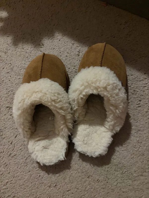BEARPAW Slippers - Image 2