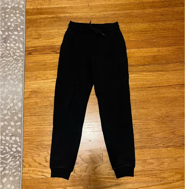 Lululemon Scuba Joggers High-Rise - Image 2