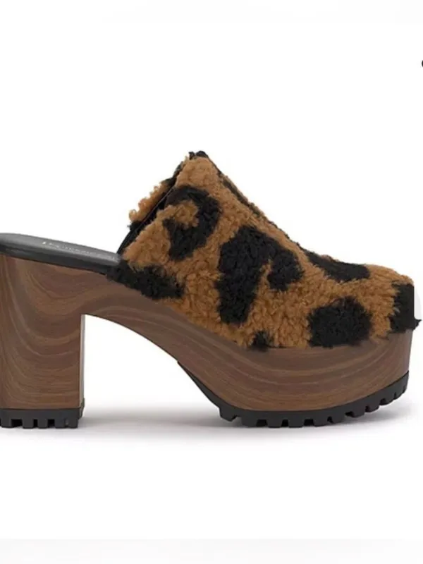 JS Size 9M Jessica Simpson Tyvah Womens Round Closed Toe Clogs New No Tag No Box - Image 3