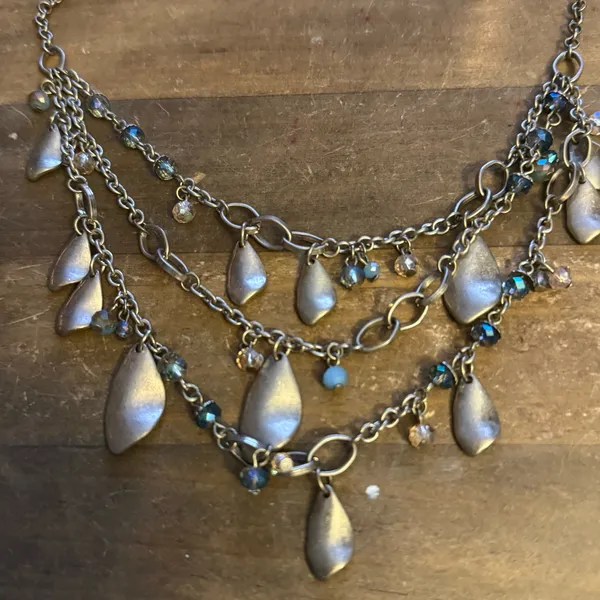 Vintage Loft triple strand layered charm necklace - Image 7