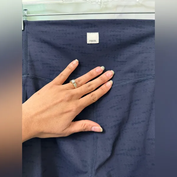 Vuori Studio Pocket Legging Navy Heathered Side Pockets VW446 Sz: S - Image 3