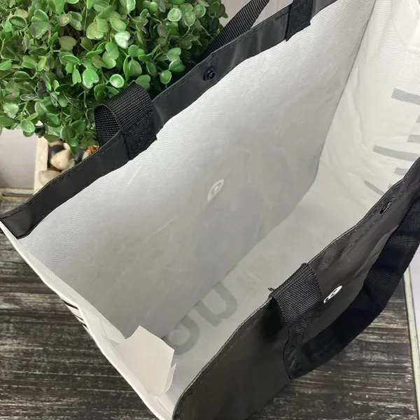 Lululemon Black & White Medium Shopping Tote Bag - Image 4