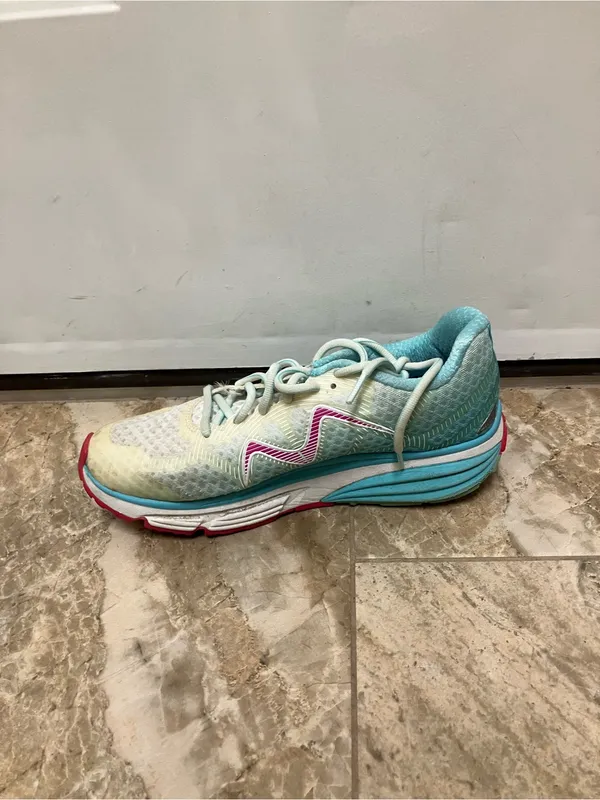 MBT Women's Simba 17 walking shoe Blue Size 6 - Image 5