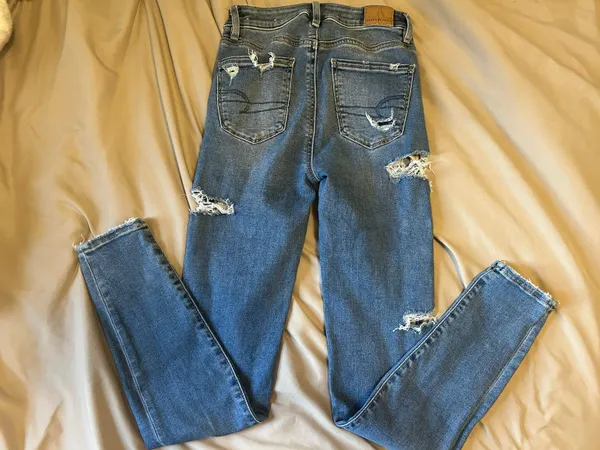 Outfitters Jeans - Image 7