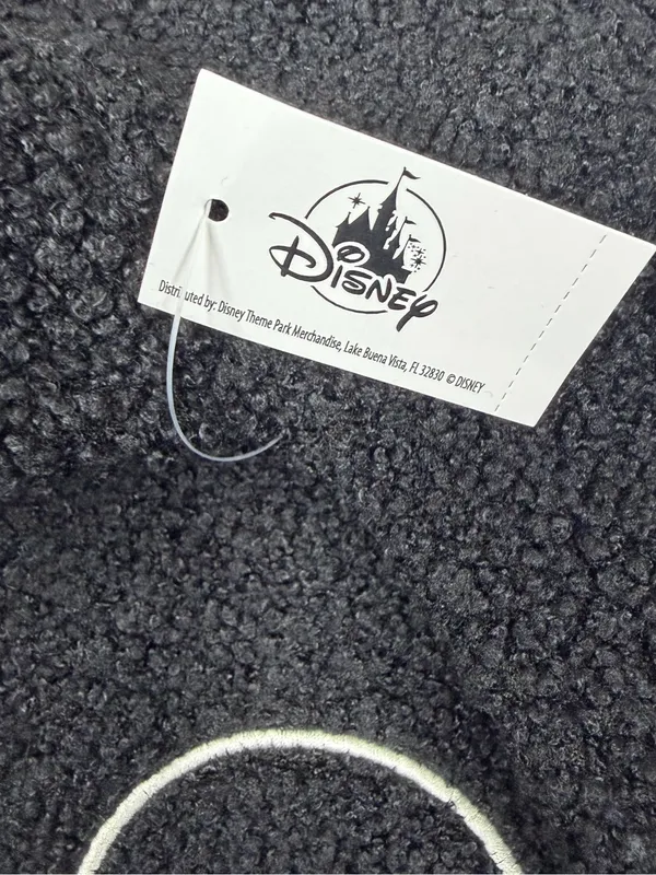 Disneyland Resort Mickey Sherpa Spirit Jersey NWT Small - Image 7