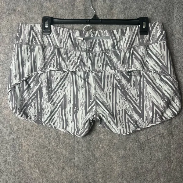 Smartwool Woman XL Gray Patterned lightweight running Shorts‎ - Image 6