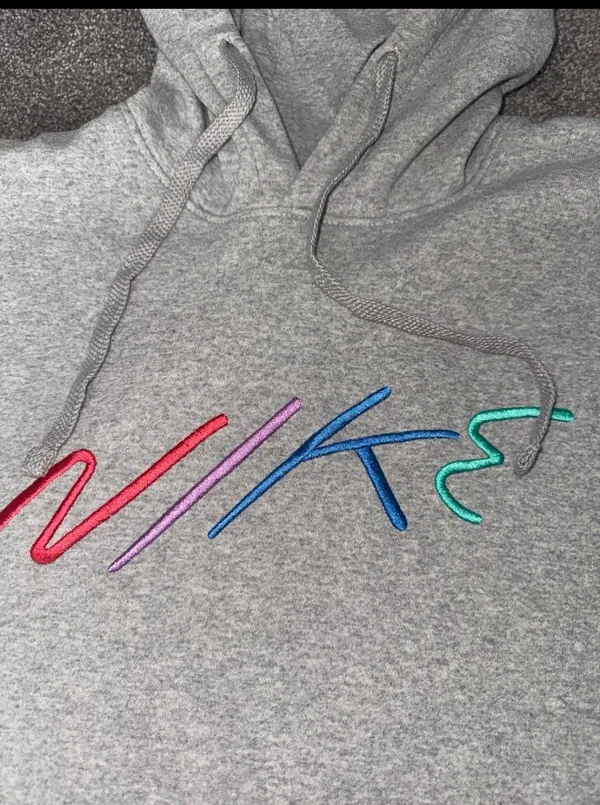 Light Grey Nike Hoodie - Image 2