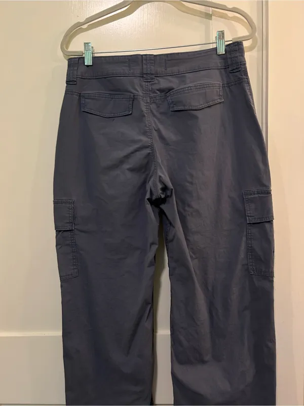 BDG Dark Gray/ Blue BDG Relaxed‑Fit Cargo Pants- Size M - Image 2