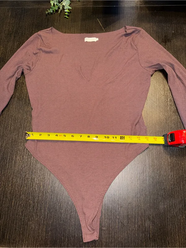 Meshki Women’s Ribbed Mauve Long Sleeve Square Neck Bodysuit Stretch Basic Top - Image 4