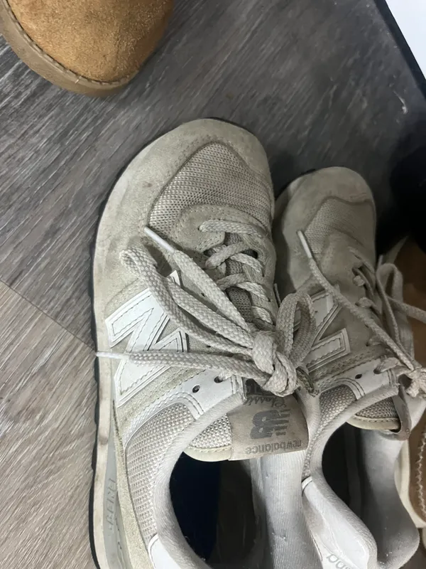 New Balance 574 Sneakers 7.5 - Image 11