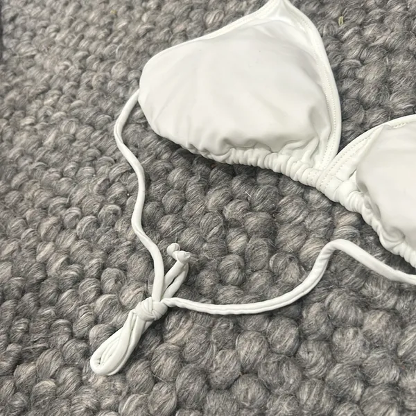 Dippin’ Daisy’s White Strappy Bikini Top Size Medium’s‎ - Image 3